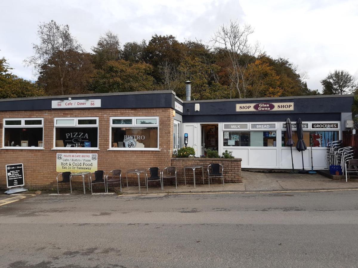 176 Glan Gwna Park Caernarfon Chalet