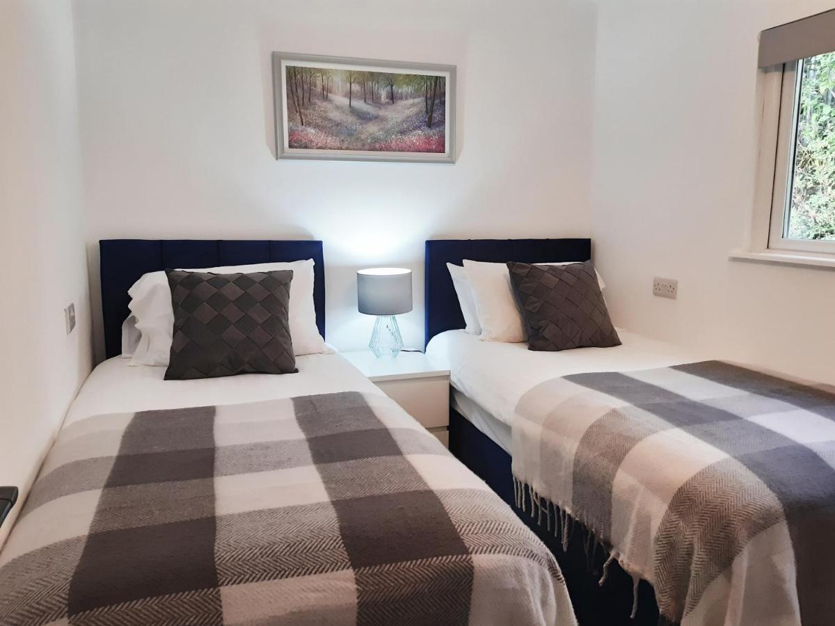 176 Glan Gwna Park Caernarfon *