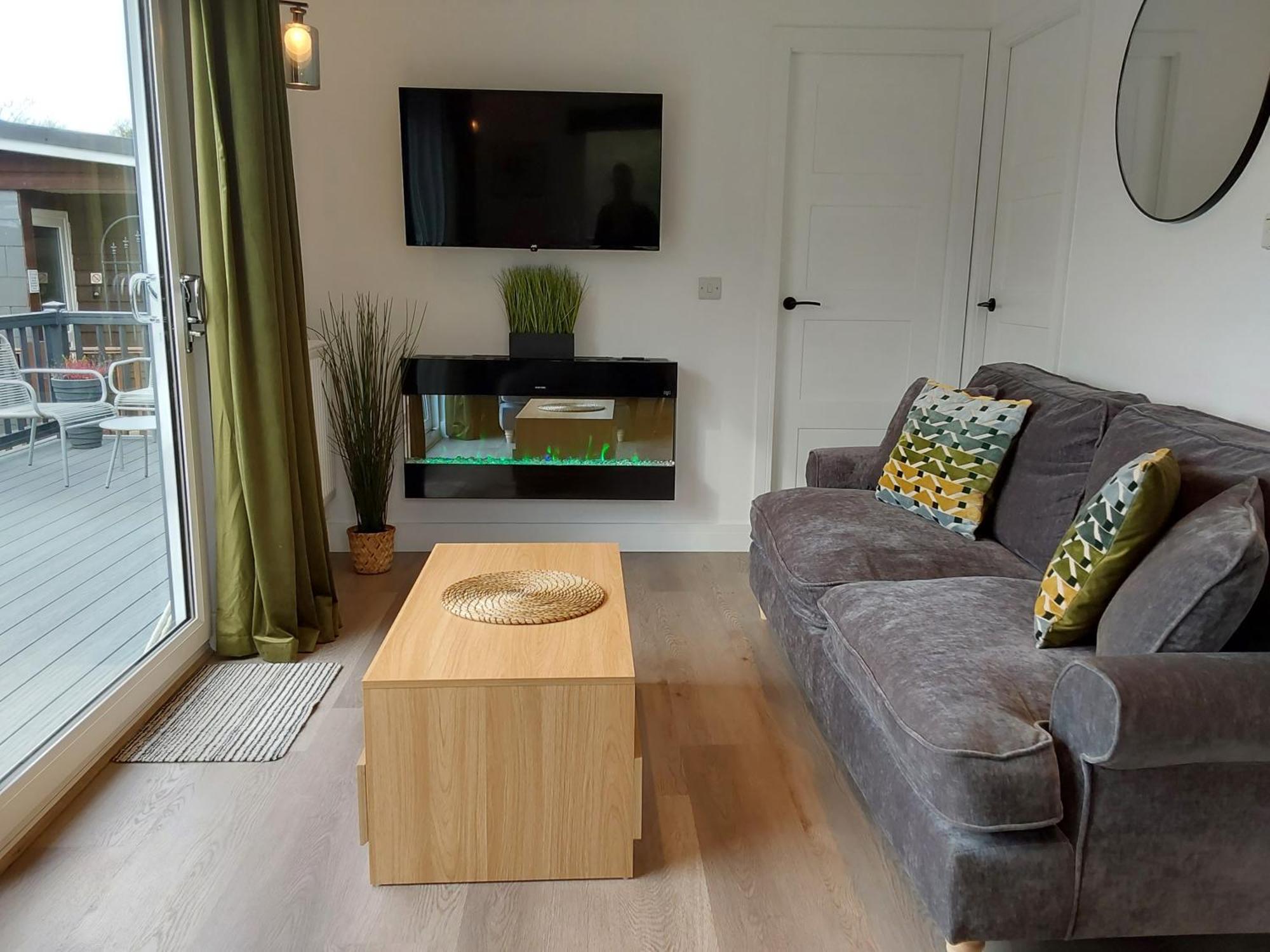 176 Glan Gwna Park Caernarfon *